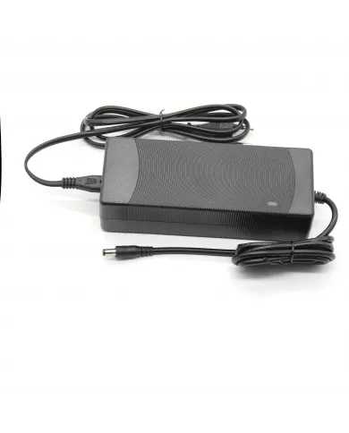 Chargeur pour scooter électrique Motus Scooty 10 PLUS 2022
