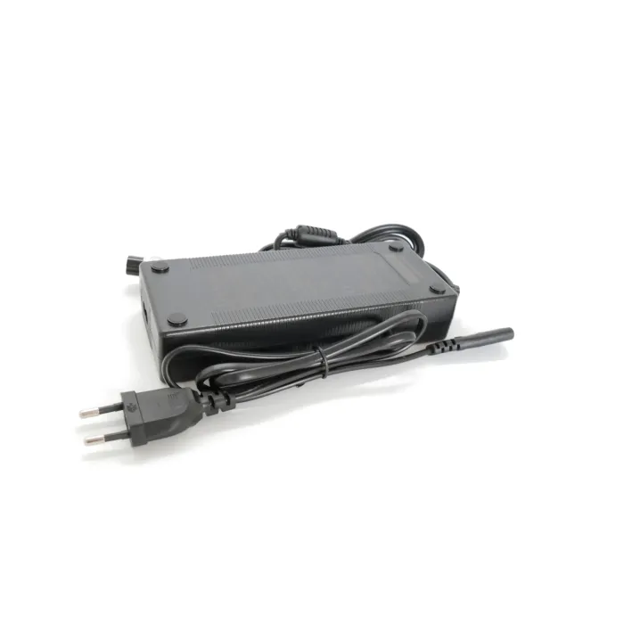 Charger for Motus PRO 10 Sport 2021 | GT 52V