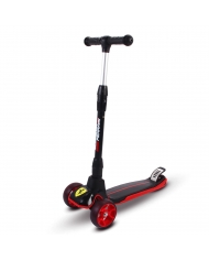 Monopattino triciclo Ferrari FXK58 per bambini